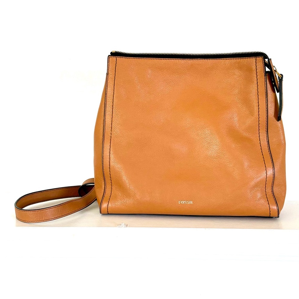 Small Fossil Parker Convertible Backpack Purse